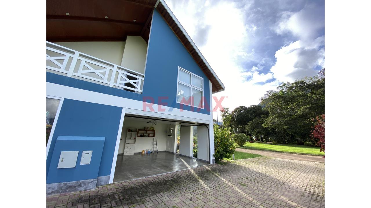 Alpental - Oxapampa - Casa En Venta En Exclusivo "Condominio Alpental Barrio Privado" - 7