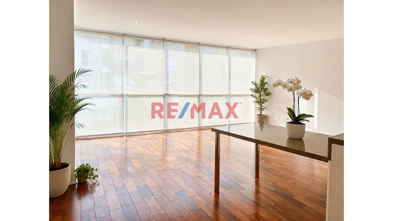 Venta Moderno Departamento Como Inversión Frente A Miraflores