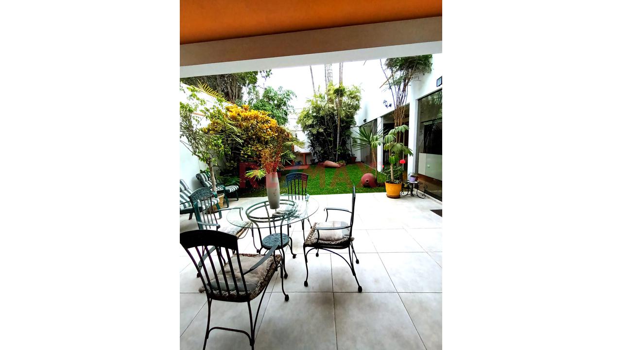 Alquilo En San Isidro Primer Piso Con Amplio Jardín Y Bbq — foto 8