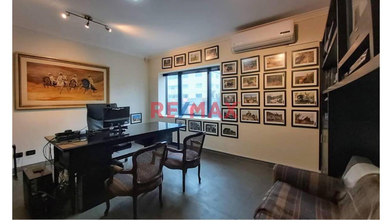 Alquilo Edificio Comercial En Miraflores – Zonificación Cz - 12