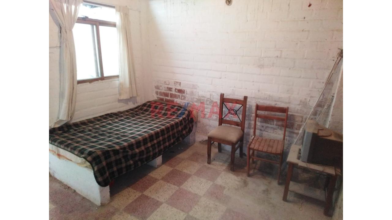 Casa Venta En Playa Arica / Dos Departamentos En Primer Piso Con Cochera - 13
