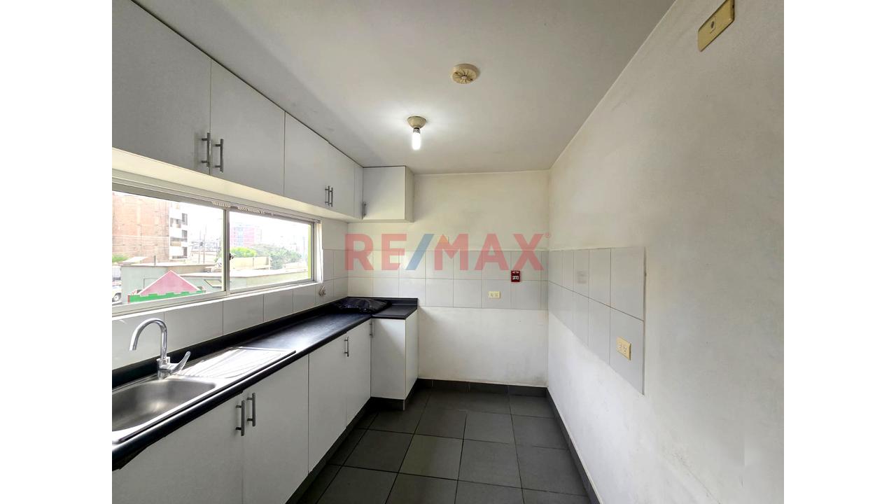 🏡✨ ¡Tu Nuevo Hogar Te Espera En Salamanca! Dúplex Cerca Al Jockey Plaza Con Seguridad Y Excelente Ubicación - 6