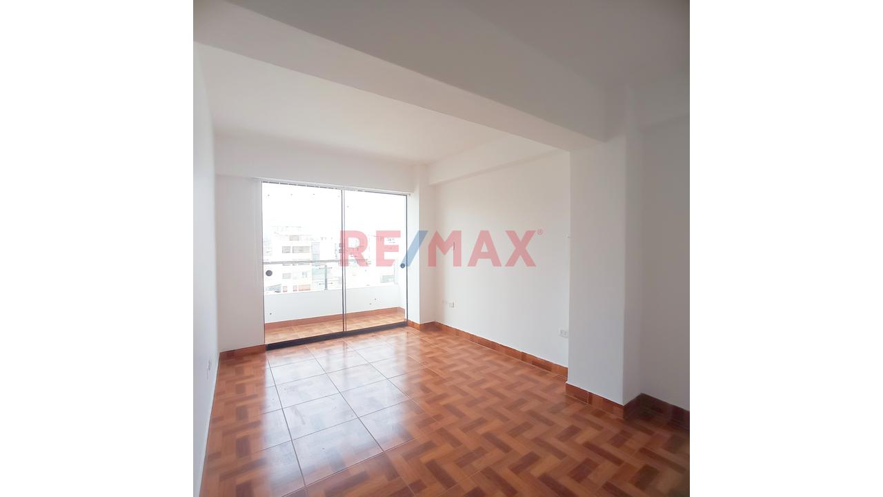 Venta De Hermoso Departamento En Pachacamac — foto 3