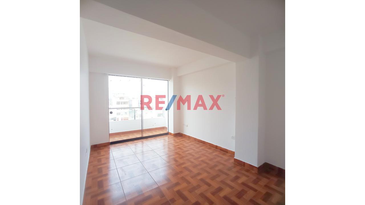 Venta De Hermoso Departamento En Pachacamac