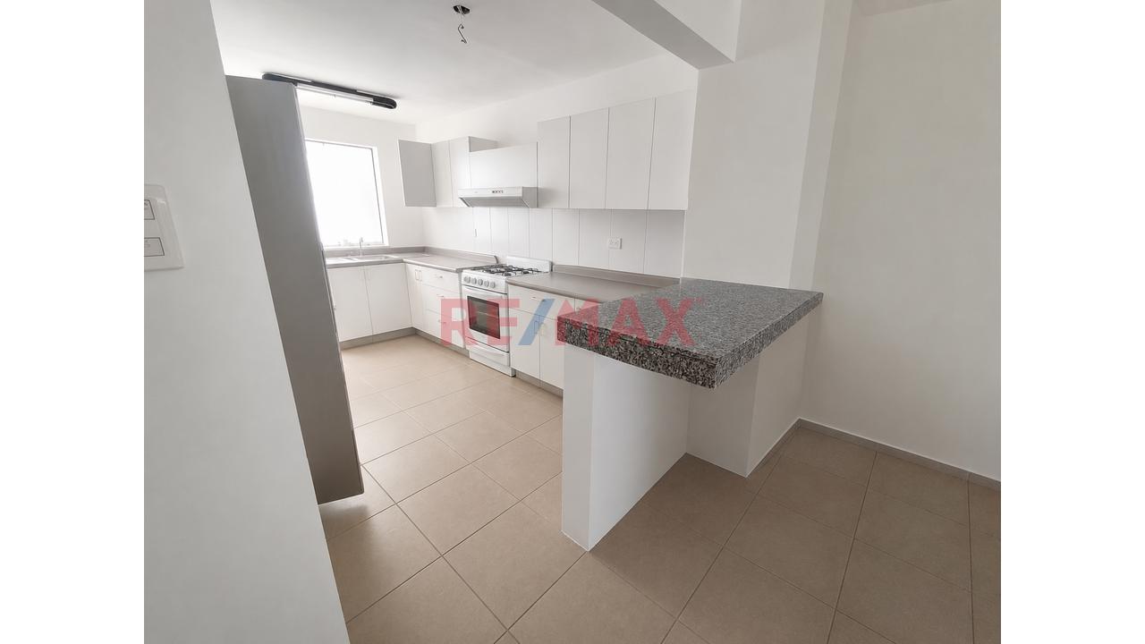 Venta De Casa De Playa En Asia Bonita — foto 3