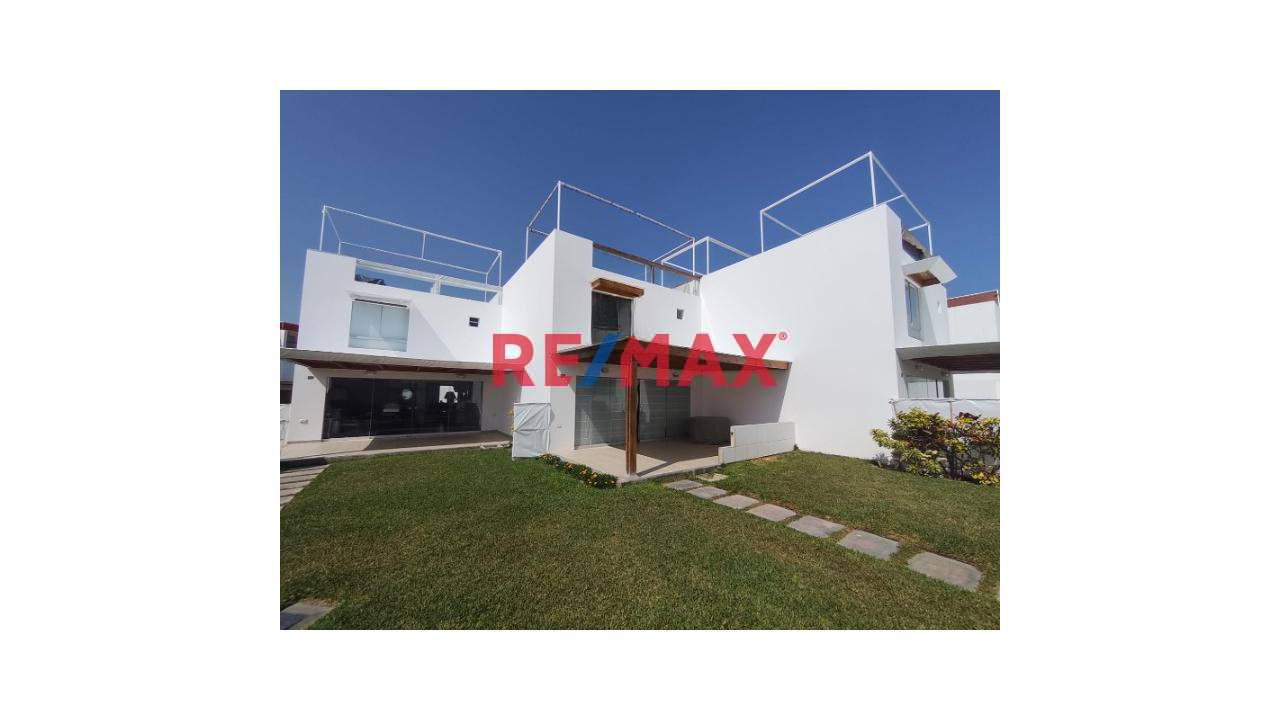 Venta De Casa De Playa En Asia Bonita