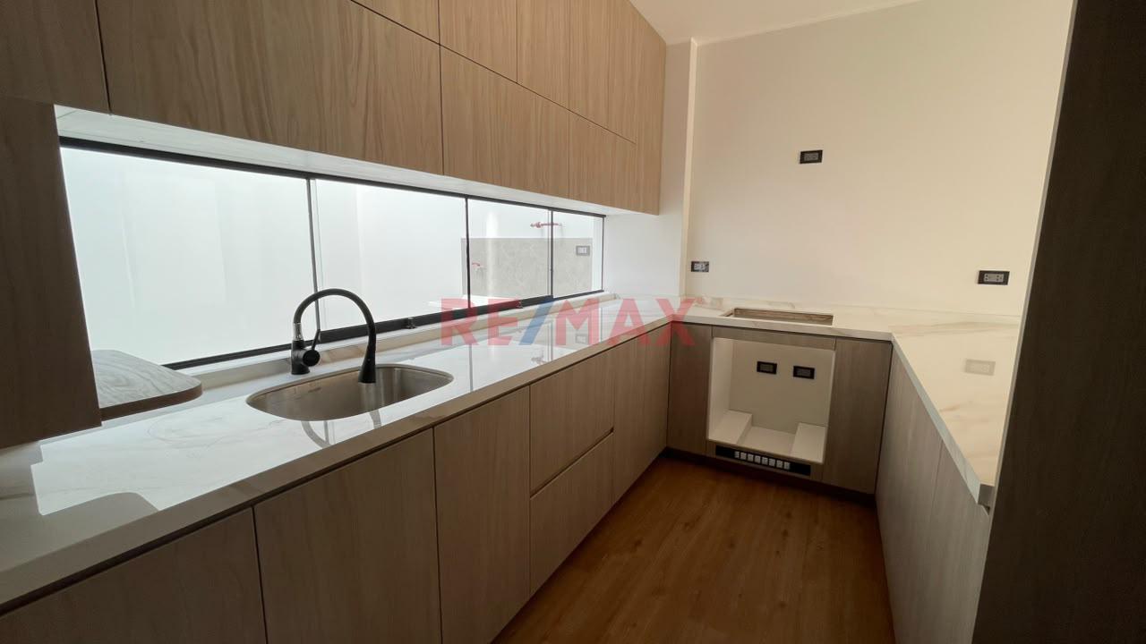 Vendo Duplex En Esquina Urb El Dorado Sachaca - 13