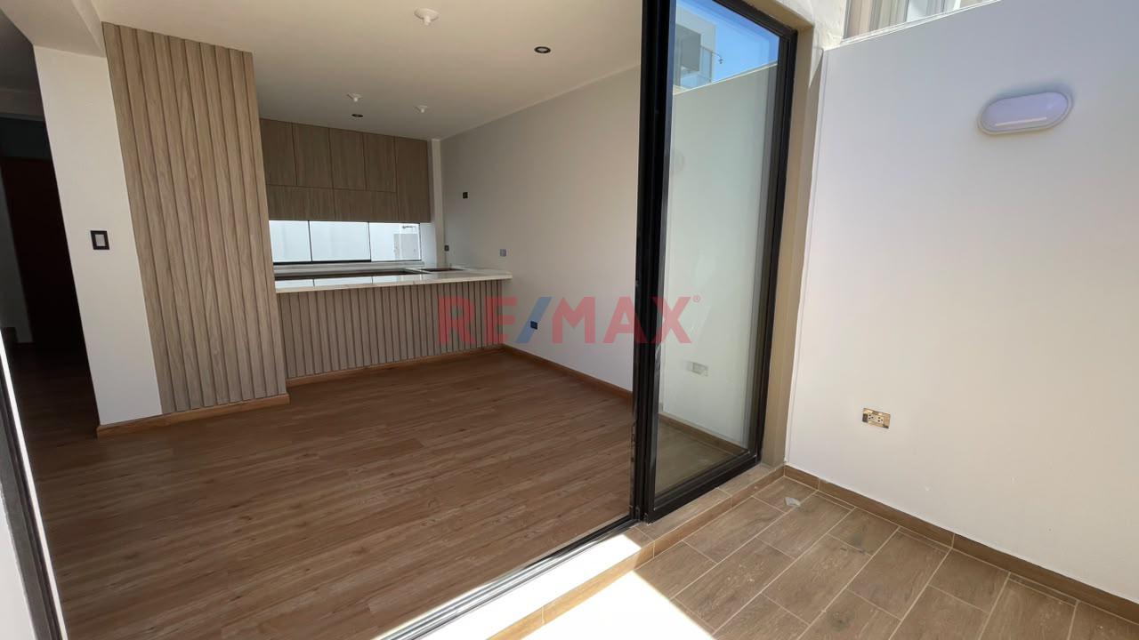 Vendo Duplex En Esquina Urb El Dorado Sachaca - 11