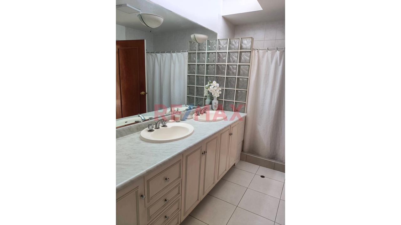 Venta De Hermosa Casa En La Planicie - 16
