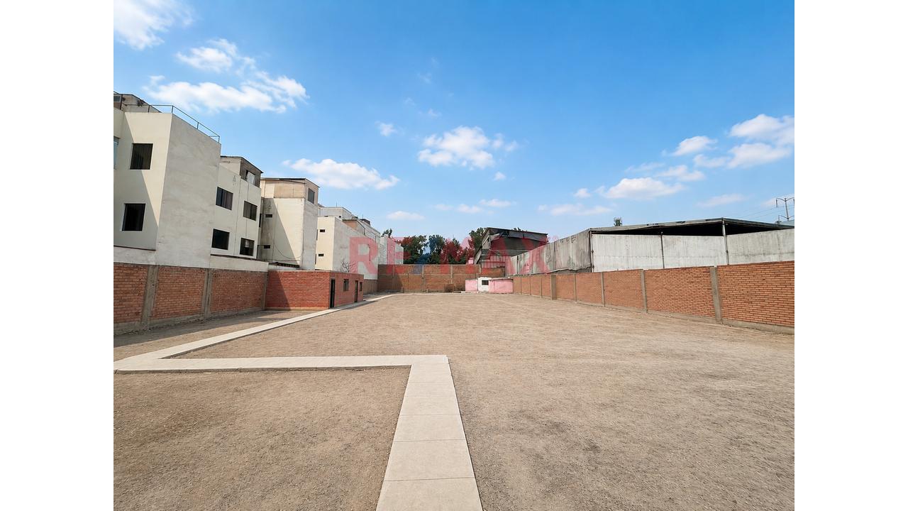 ¡Oportunidad Para Constructoras!  Terreno De 1,645 M² En La Molina Con Alto Potencial De Desarrollo — foto 4
