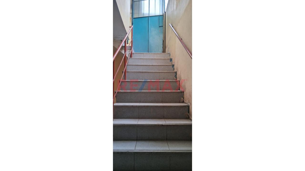 Local Comercial En Venta En San Juan De Lurigancho - 3