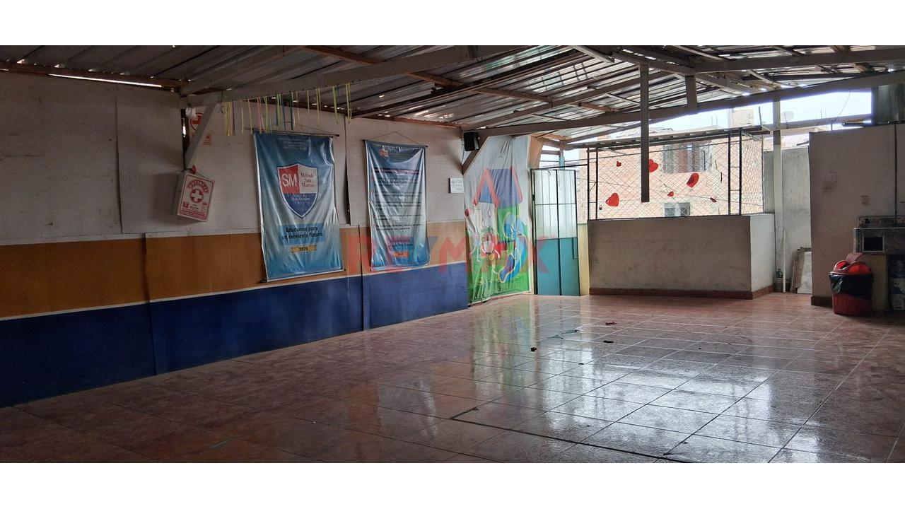 Local Comercial En Venta En San Juan De Lurigancho - 15