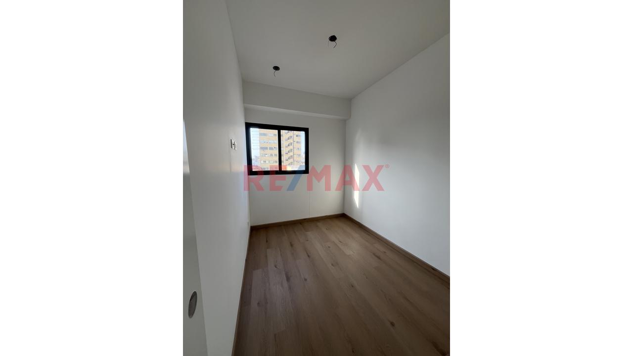 Duplex De Estreno Con Terraza Y Áreas Verdes En Zona Céntrica De Miraflores — foto 9