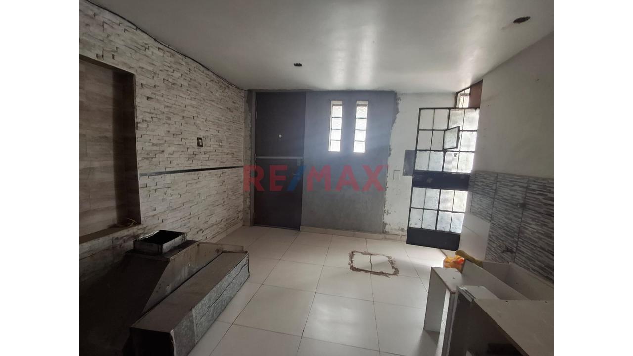 Venta De Casa En Urb. Chicago - 15