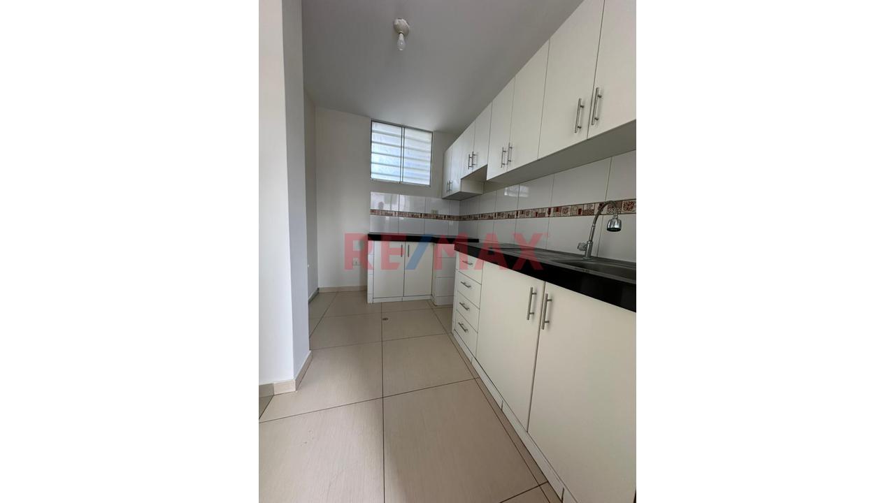 💥Departamento 4To Piso📍 Urb. Los Cedros - Iluminado Y Listo Para Habitar 🏢✨ - 4