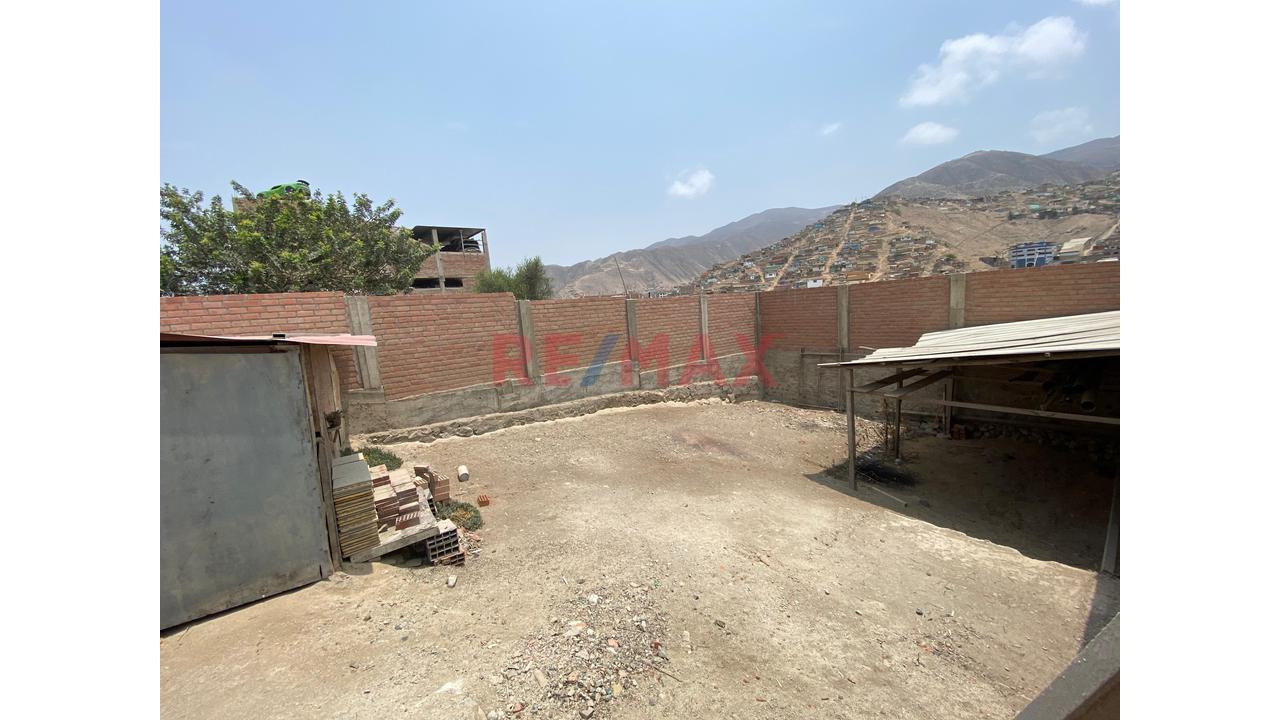 Venta Terreno 700M2 Con Casa Doble Ingreso Independiente + Cochera + Gran Terreno Para Seguir Ampliando A Pocos Pasos De Av Principal Victor Malasquez A Solo Pasos De La Municipalidad - 6