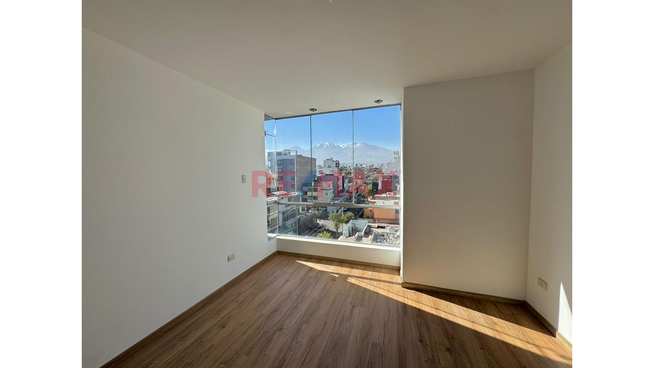 En Venta Exclusivo Duplex Con Vistas Panorámicas A Los Volcanes En Umacollo - Arequipa — foto 9