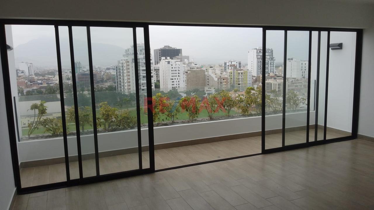 ✨ Vive En La Exclusiva Urb. California | ¡Listo Para Mudarte! 🏡 - 3