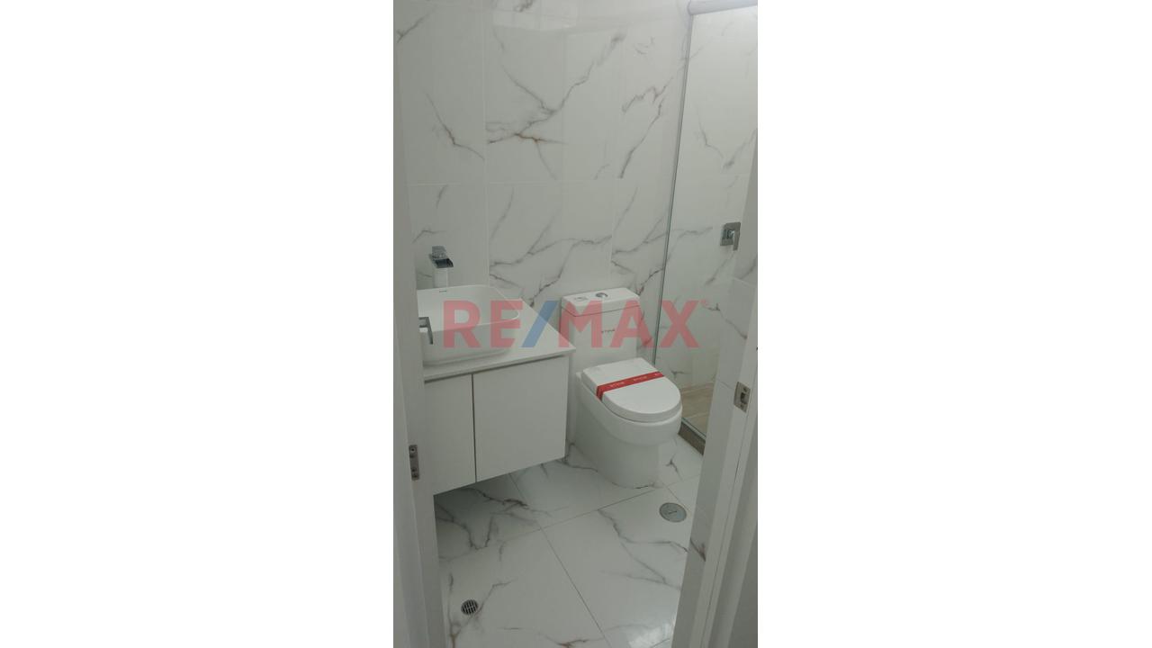✨ Vive En La Exclusiva Urb. California | ¡Listo Para Mudarte! 🏡 - 5