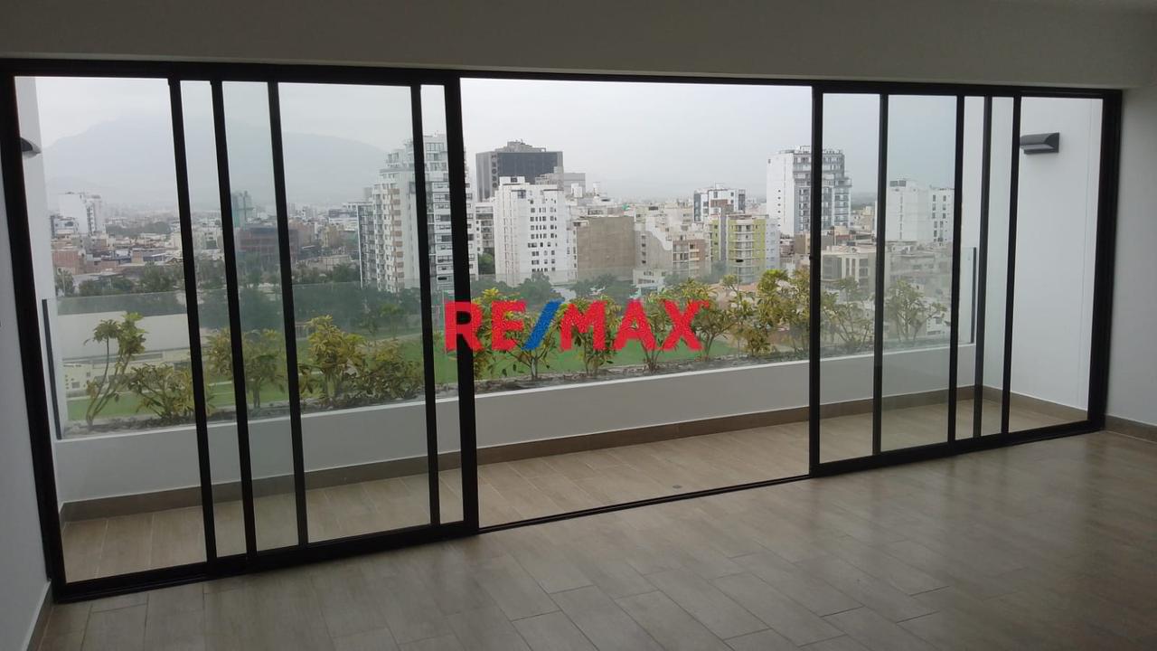 ✨ Vive En La Exclusiva Urb. California | ¡Listo Para Mudarte! 🏡 - 1