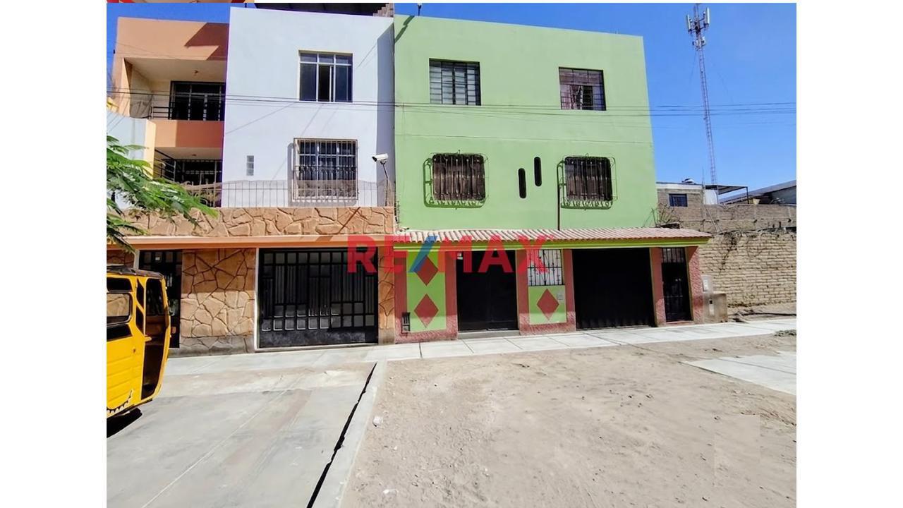 Amplia Casa En Venta En Urb. Las Dunas - San Joaquín Ii Etapa – Ideal Para Inversión O Vivienda Multifamiliar - 1