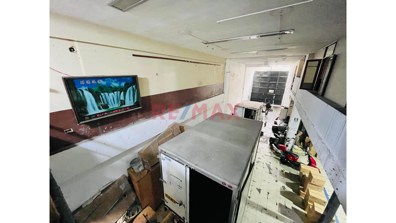Local Comercial E Industrial En Venta – Ubicación Estratégica En El Centro De Lima — foto 3