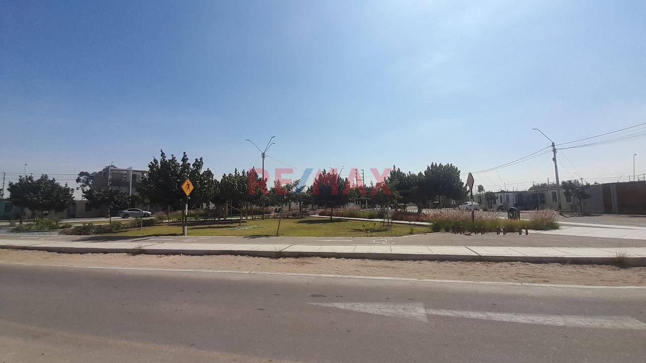 Casa En Alquiler Frente A Parque - Condominio El Remanso | Subtanjalla | Ica — foto 5