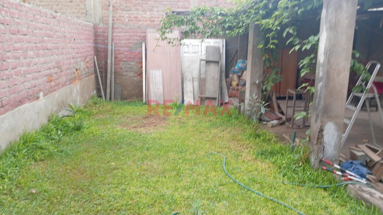 Se Vende Casa - Terreno 250 M² En San Juan Miraflores - 10