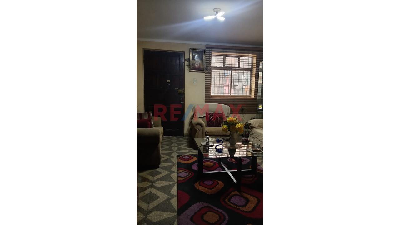 Se Vende Casa - Terreno 250 M² En San Juan Miraflores - 2
