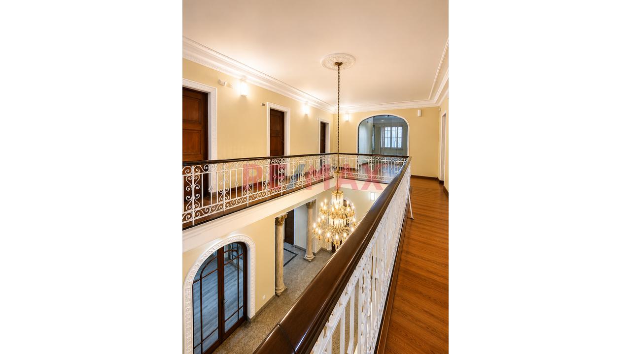 🏢Gran Sede Corporativa Lista Para Operar | 2 Torres + Casona | Estacionamiento Exclusivo | Av. Arequipa – Lince - 11