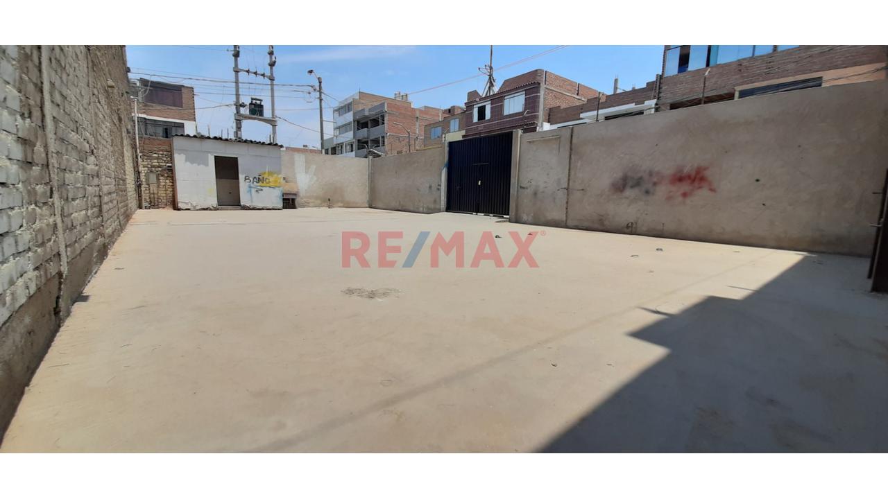 📍 Se Vende Local Comercial Estratégico En Los Alisos – Smp - 11