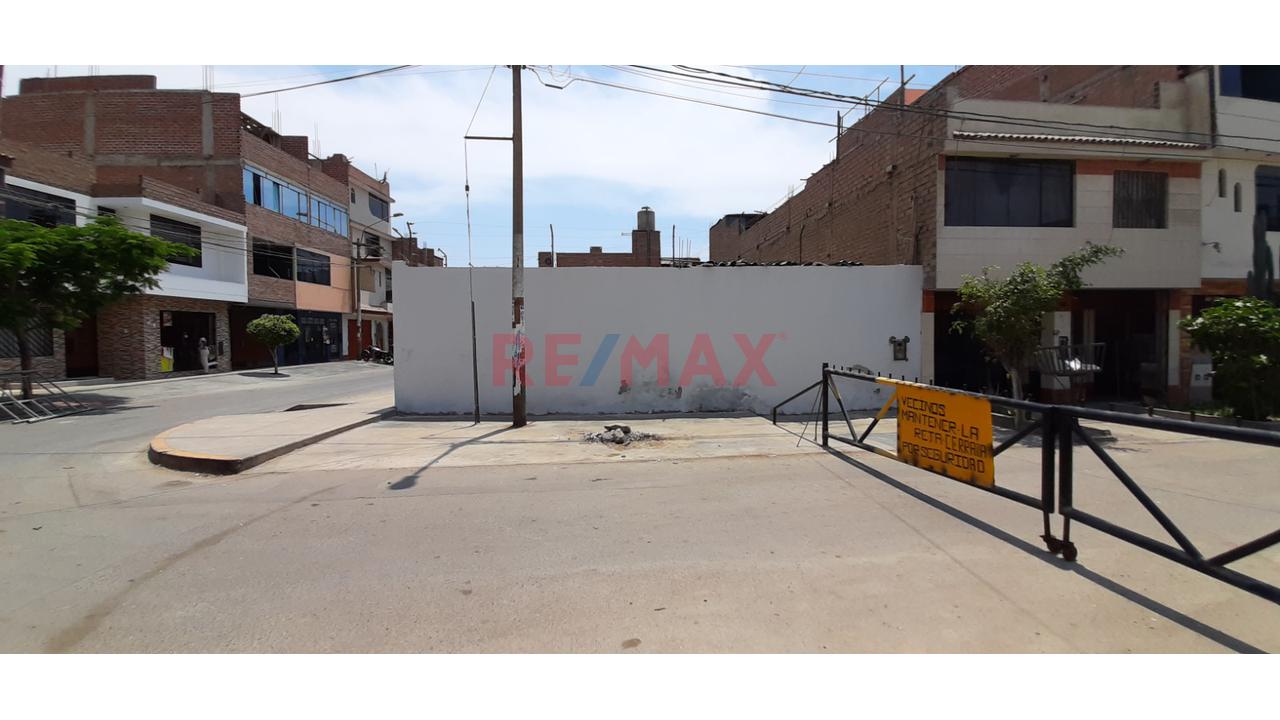 📍 Se Vende Local Comercial Estratégico En Los Alisos – Smp - 21