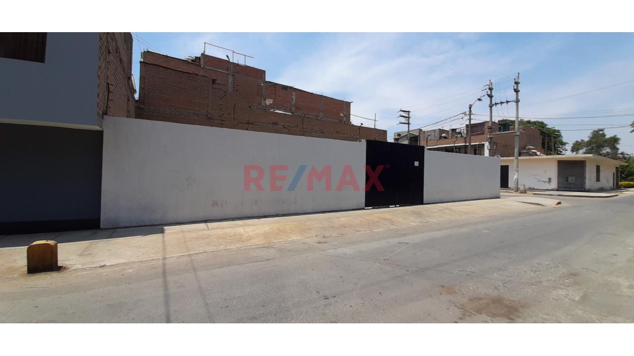 📍 Se Vende Local Comercial Estratégico En Los Alisos – Smp - 4