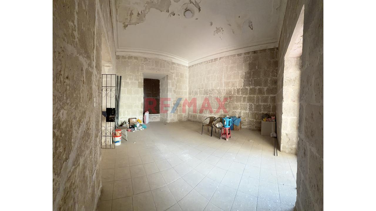 Alquilo Casona En Sucre - 9
