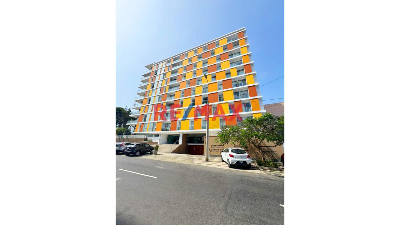 Bajo De Precio !!!!Departamento Flat En Miraflores De 131.46M2