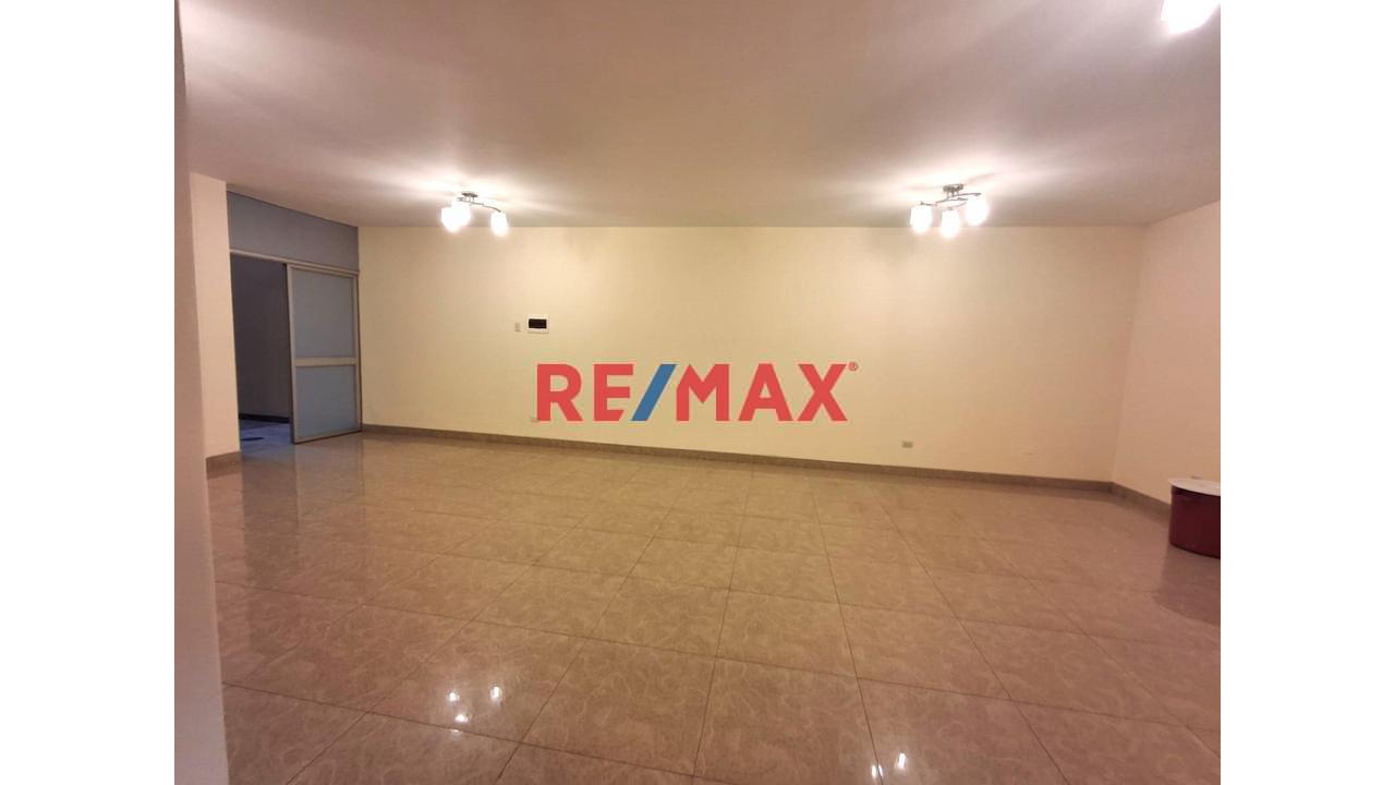 ¡Alquila Tu Nuevo Local U Oficina En Lince! | 76 M² | Primer Piso | Vista Interior - 1