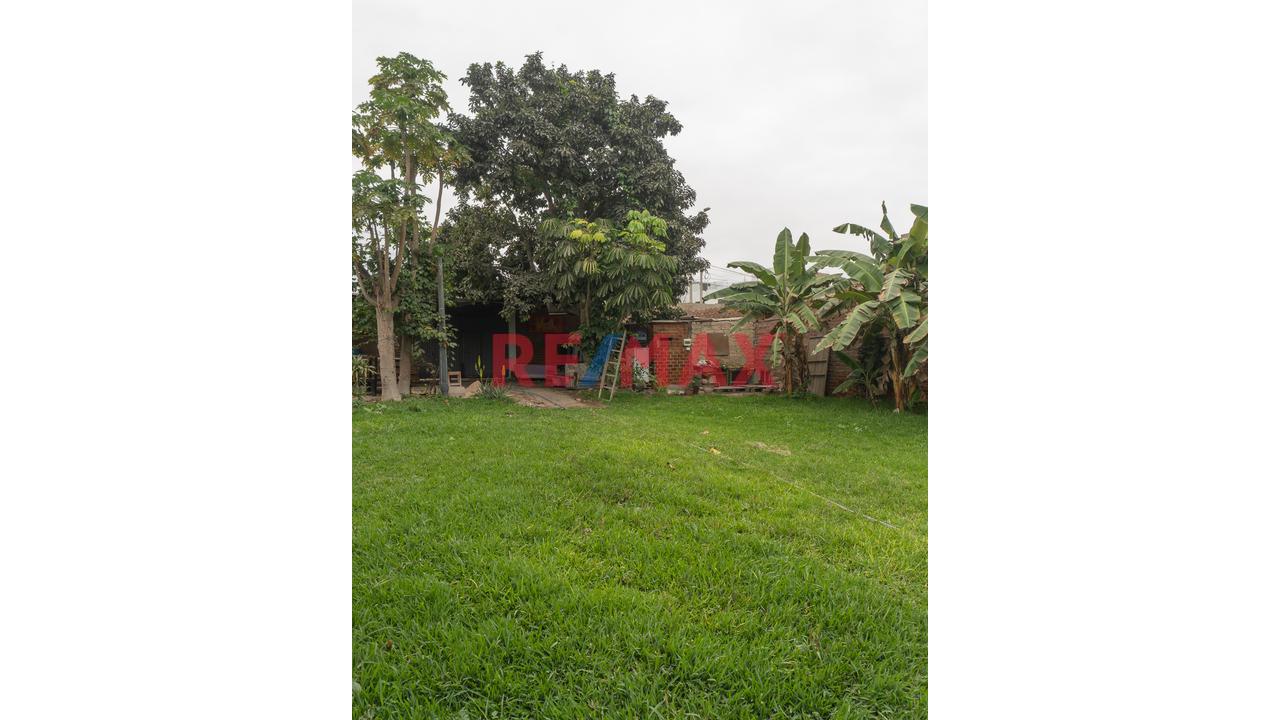 Venta De Terreno En Zona De Cedros De Villa