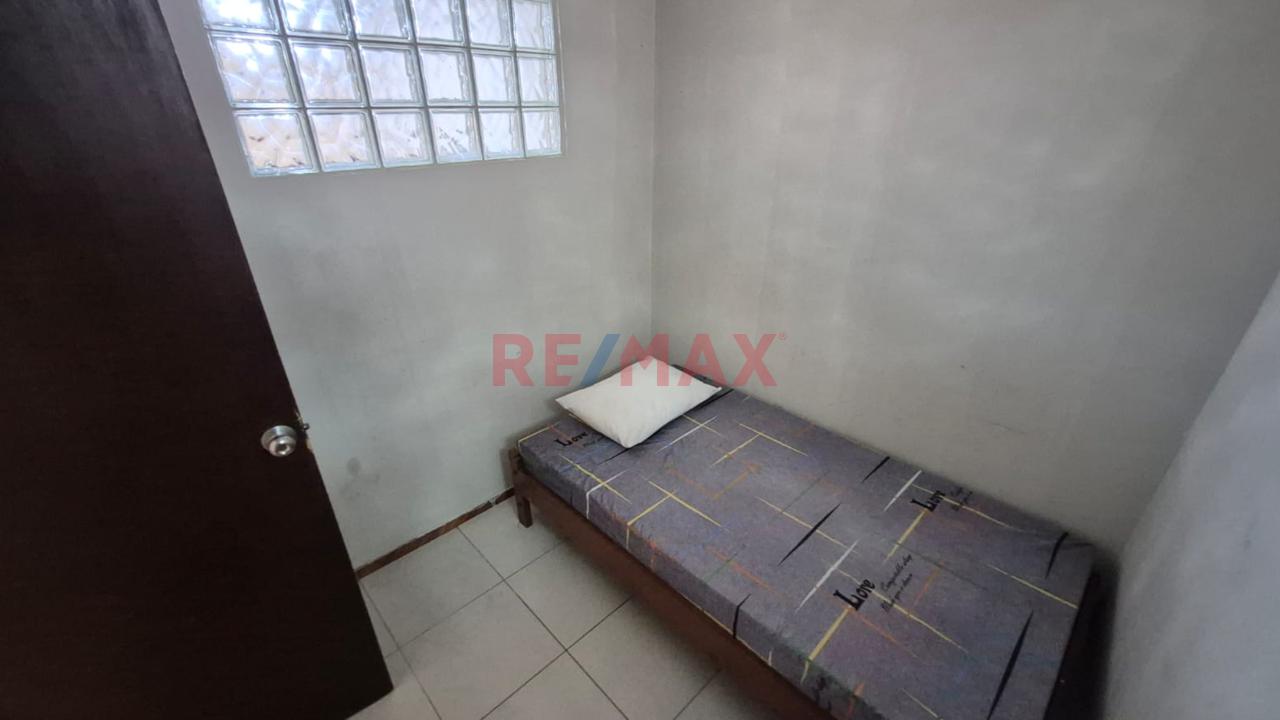 Casa 3 Pisos En Venta Av. Lora Y Lora Chiclayo - 12