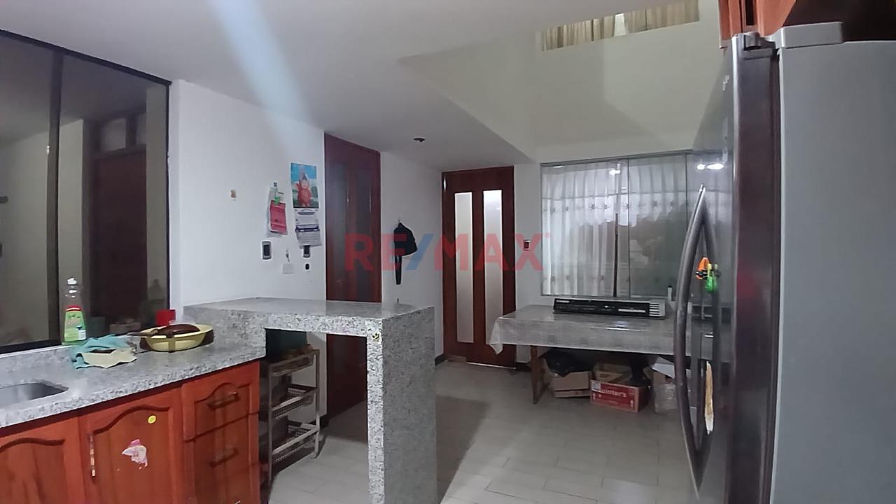 Duplex En Venta Con Estacionamiento - 7