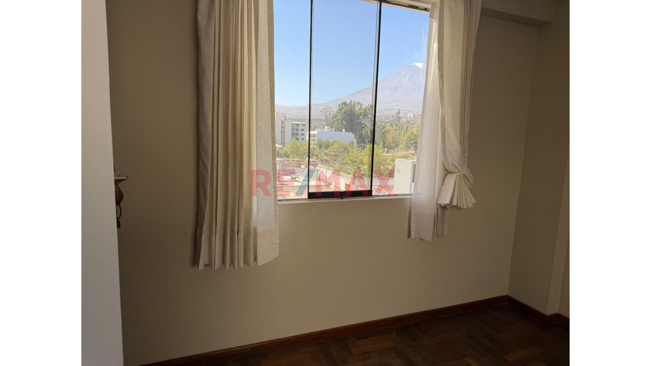Departamento En Venta 4To Piso Cerca Al Club Internacional Yanahuara - 13