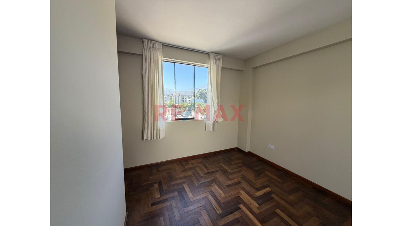 Departamento En Venta 4To Piso Cerca Al Club Internacional Yanahuara - 15