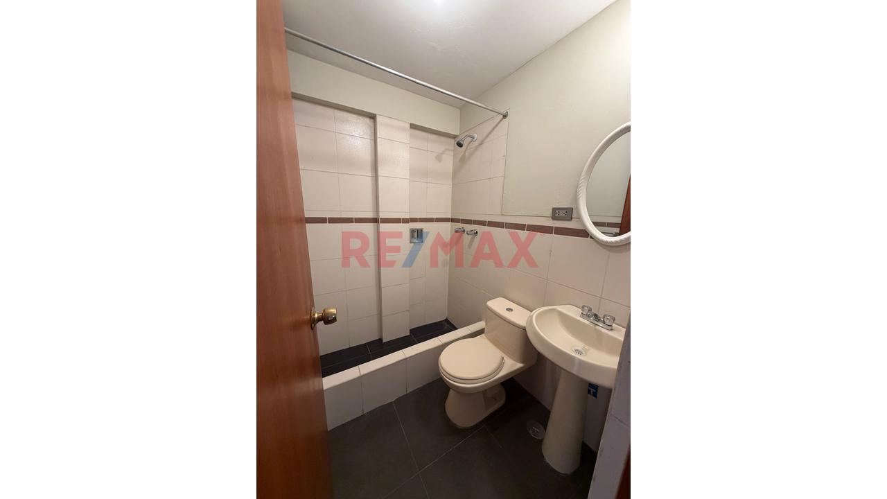 Departamento En Venta 4To Piso Cerca Al Club Internacional Yanahuara - 9