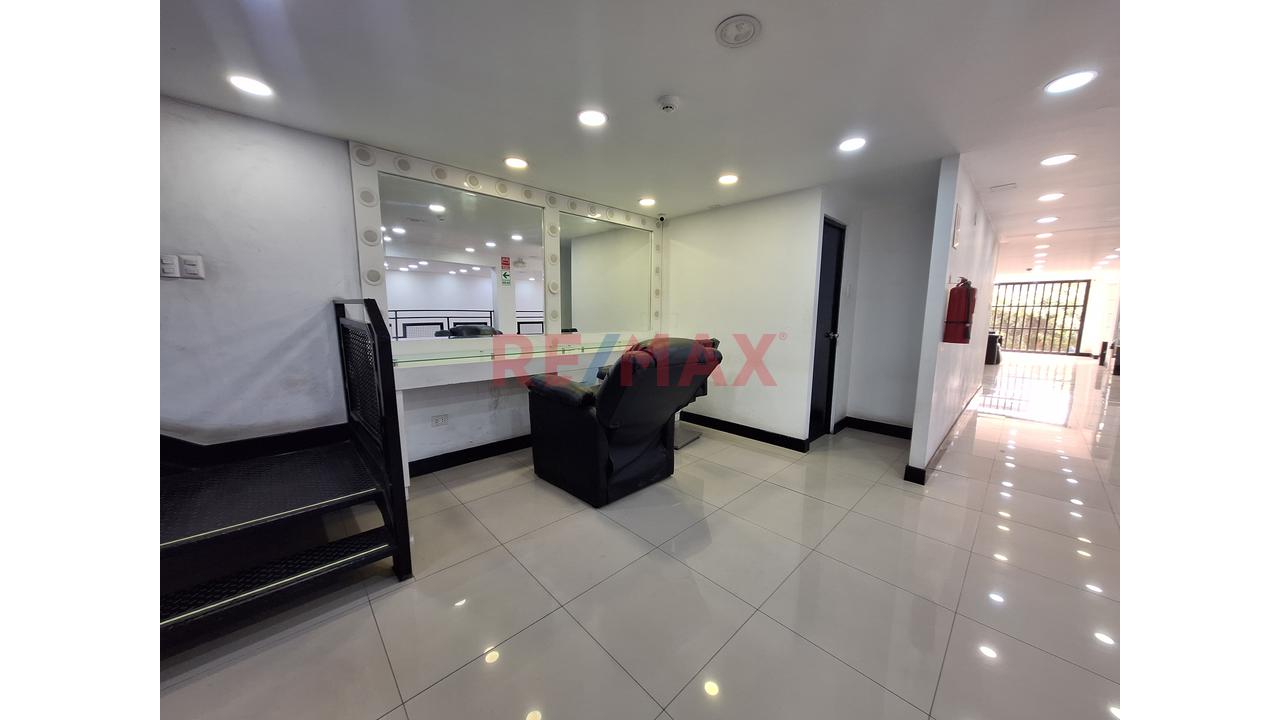 Alquiler Local Comercial 4 Pisos | Excelente Ubicación - Sjl — foto 7