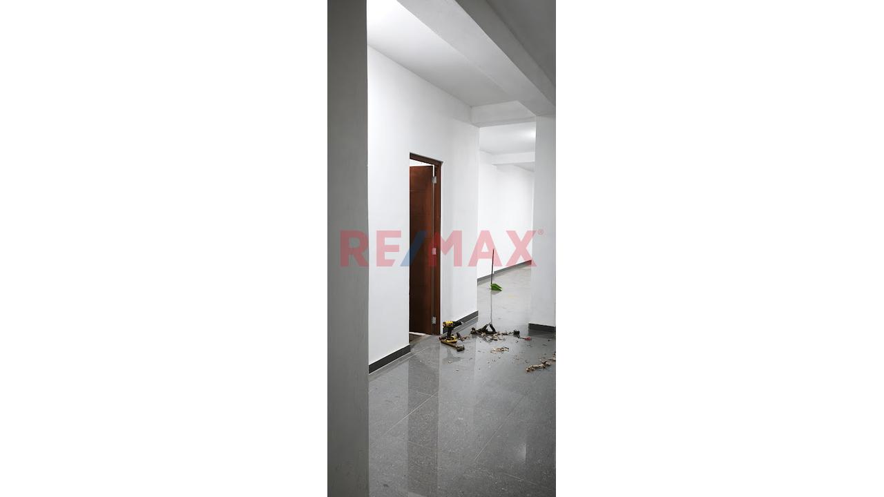 Se Alquila Local Remodelado - 2