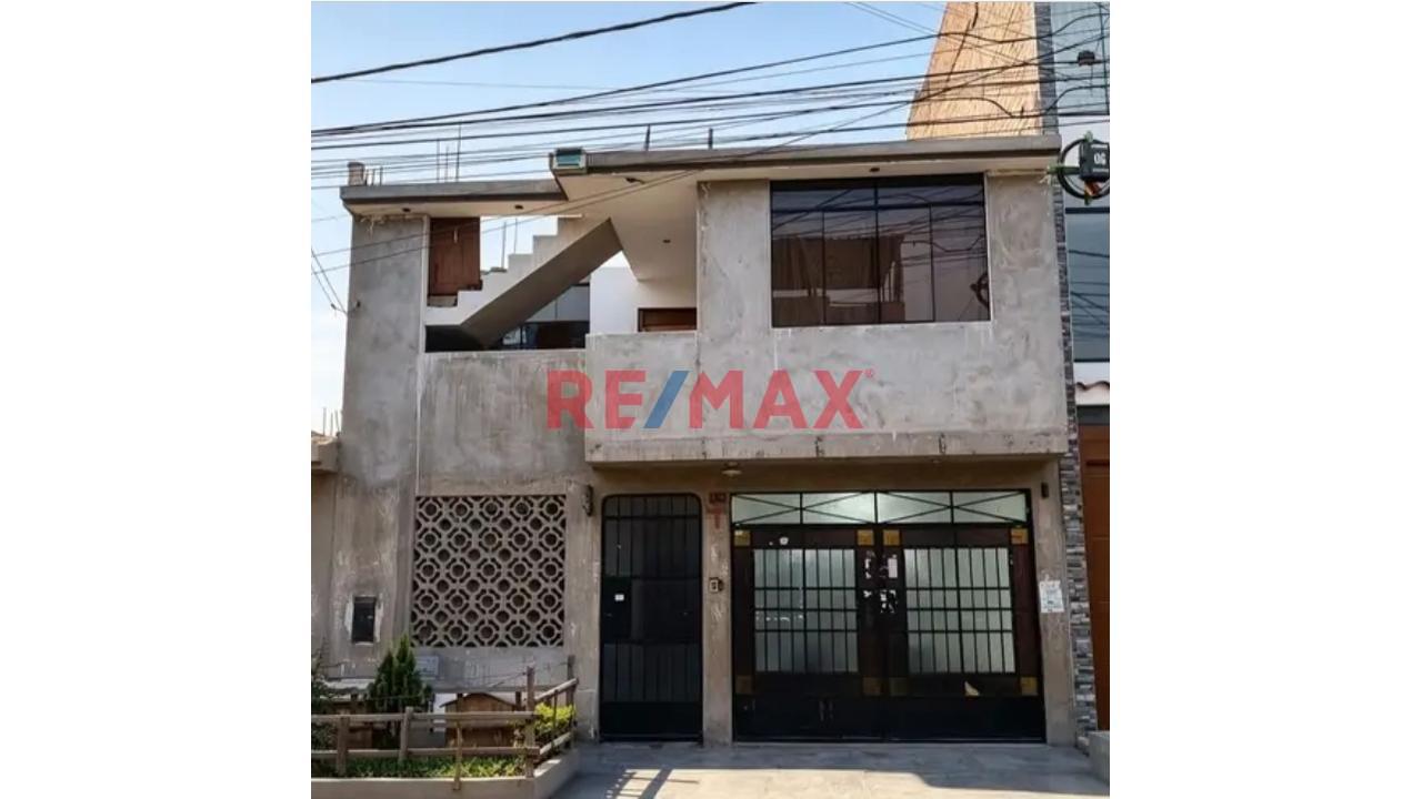 🏡✨ Casa En Venta – Us$ 160,000 ✨🏡 ¡Excelente Oportunidad Para Vivir O Invertir! 📍 Casa De 140 M² Con Proyección Para 4 Pisos, Ubicada En Una Zona Urbana Tranquila Y De Fácil Acceso.