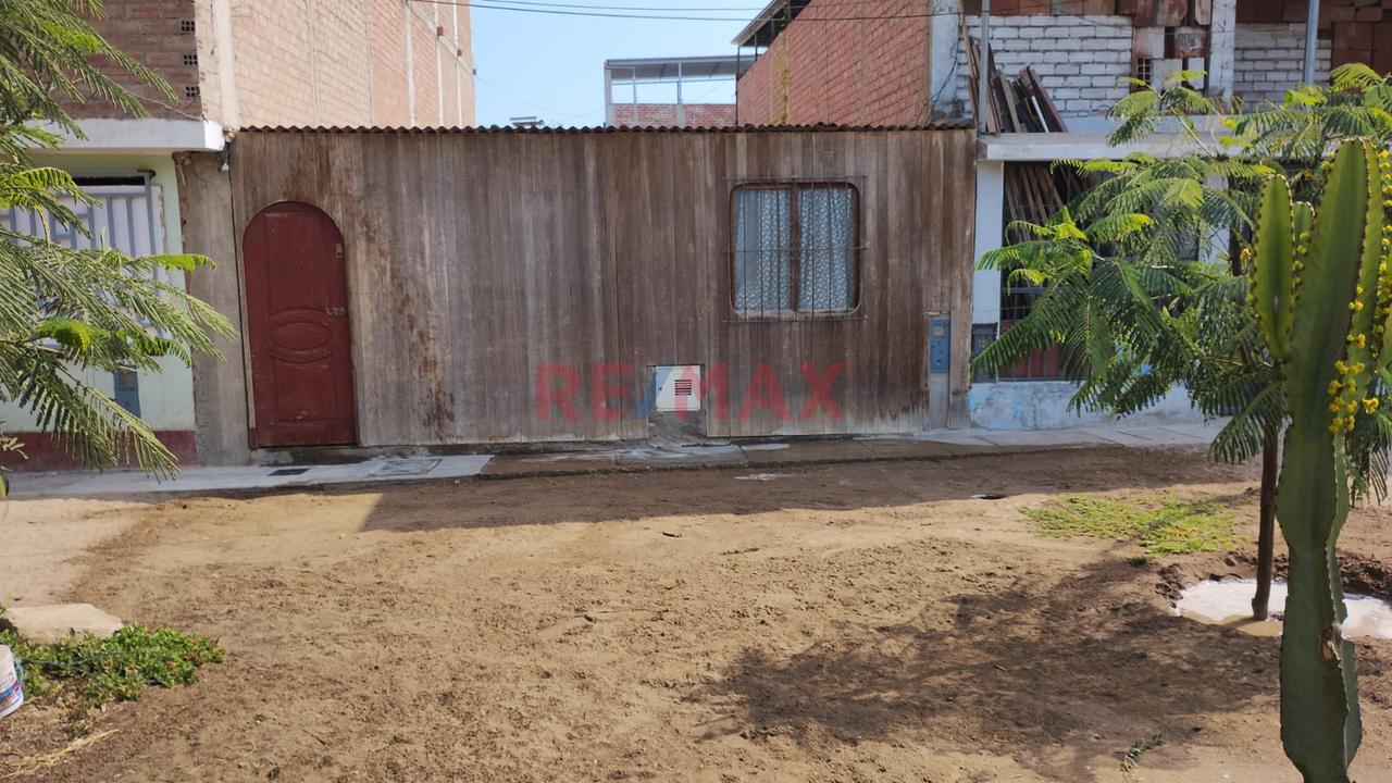 Venta De Terreno Urbano En Distrito De Villa El Salvador
