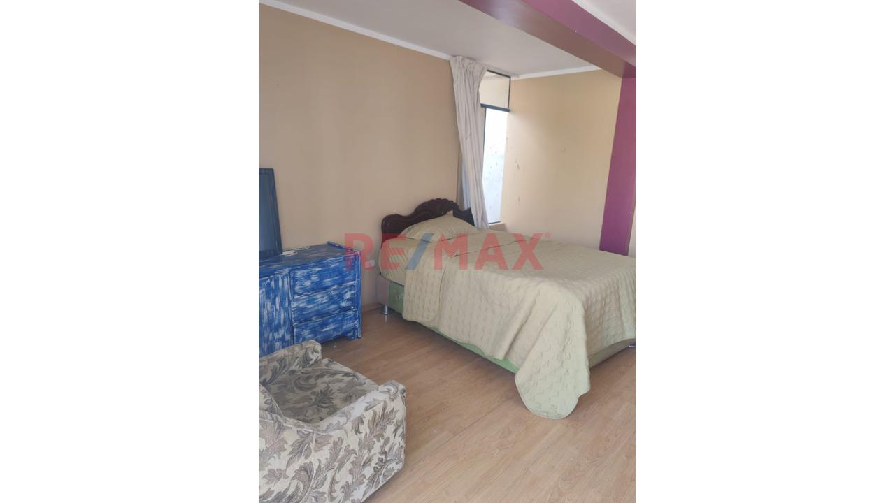 Vendo Exclusiva Residencia De 440 M² En Huaral: Confort En Un Solo Nivel, Amplio Jardín Y Totalmente Amoblada - 12