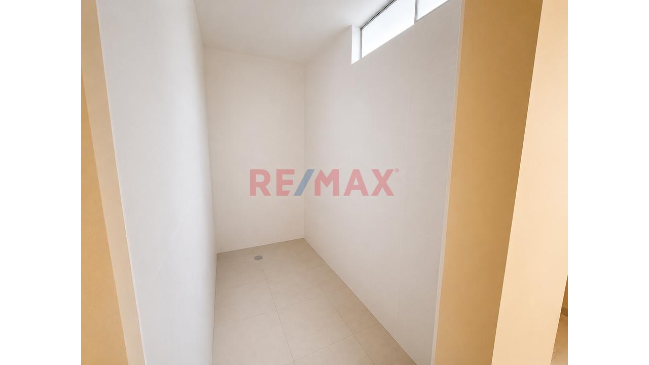 ¡Bello Dúplex Con Patio Privado! En Ate Vitarte - 13