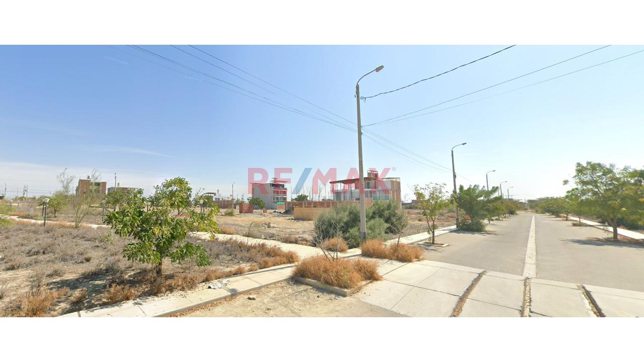Venta En Esquina De Terreno De Ocasion En Boulevark Park Plaza Ek 37 — foto 6