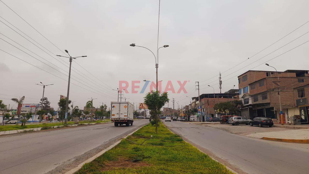 Venta De Local Comercial Como Terreno En Av. El Sol - Villa El Salvador — foto 14